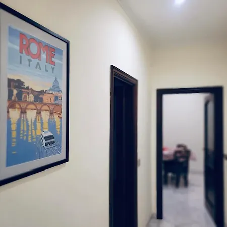 House 5 Minutes Walk From Vatican Museums