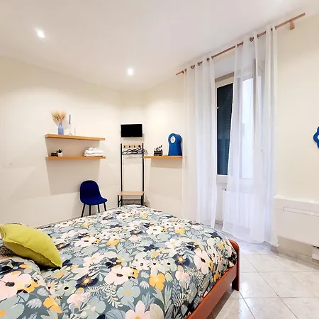 House 5 Minutes Walk From Vatican Museums