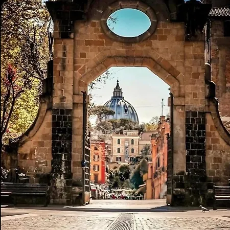House 5 Minutes Walk From Vatican Museums *